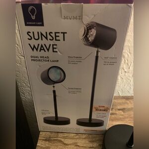 NIB  Dual Head Projector Lamp with Remote w/ Remote